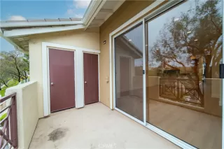 Photo #6: OC25106994 Listing 