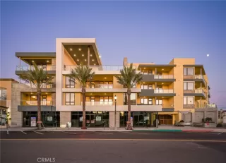 Photo #2: OC25107419 Listing 