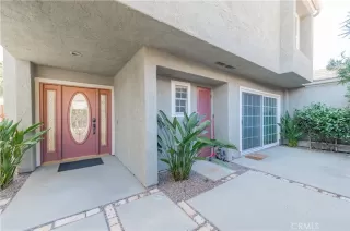 Photo #2: OC25107543 Listing 