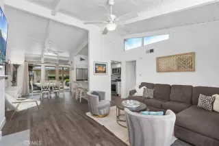 Photo #2: OC25107787 Listing