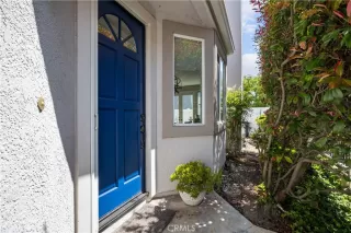 Photo #1: OC25107940 Listing