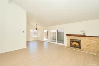 Photo #3: OC25108263 Listing