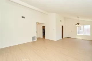 Photo #5: OC25108263 Listing