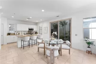 Photo #6: OC25108634 Listing