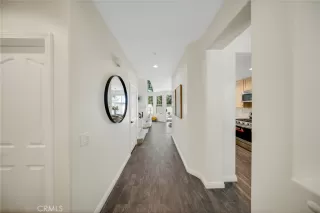 Photo #3: OC25109364 Listing 