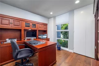 Photo #3: OC25109436 Listing 