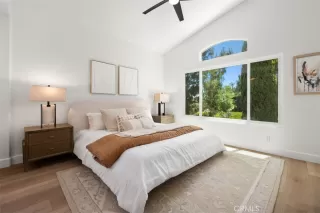 Photo #5: OC25109475 Listing 