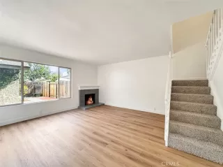 Photo #2: OC25109684 Listing 