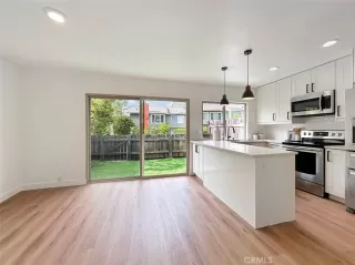 Photo #5: OC25109684 Listing 