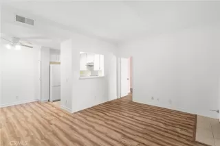 Photo #4: OC25110160 Listing