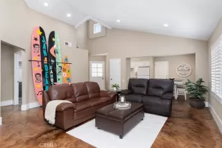 Photo #5: OC25110175 Listing 