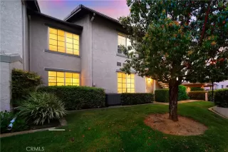 Photo #1: OC25111055 Listing