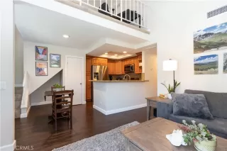 Photo #5: OC25111927 Listing 