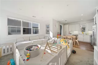 Photo #2: OC25112938 Listing 