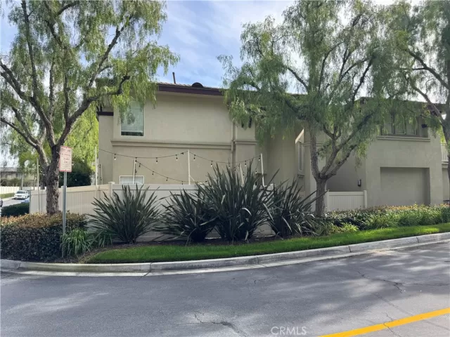 MLS: OC25112950 Condo For Sale
