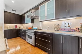 Photo #2: OC25113106 Listing