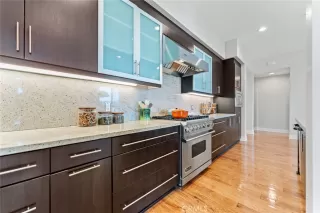 Photo #3: OC25113106 Listing