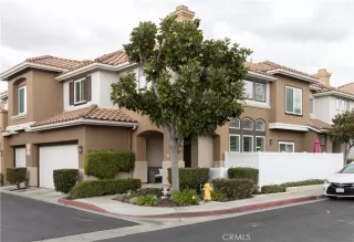 More Details about MLS # OC25113196 : 154 VALLEY VIEW