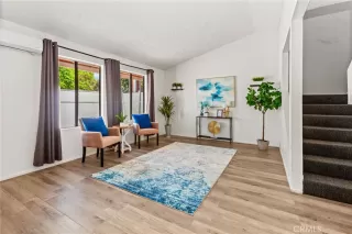 Photo #5: OC25113353 Listing 