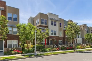 Photo #1: OC25113417 Listing