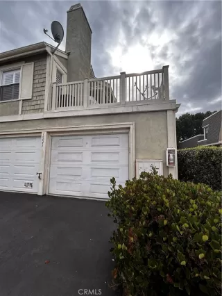 More Details about MLS # OC25113624 : 16041 WARMINGTON LANE 76