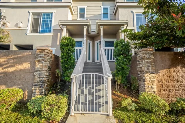 MLS: OC25113795 Condo For Sale