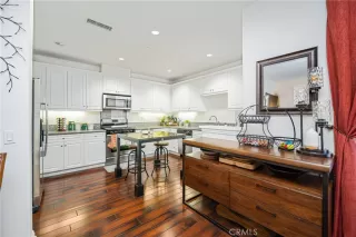 Photo #6: OC25114003 Listing