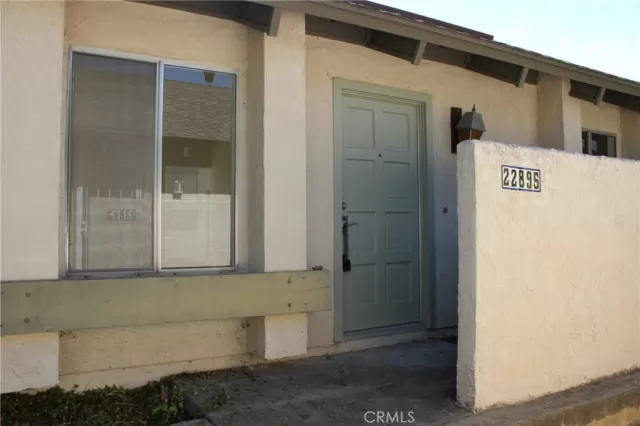 MLS: OC25114601 Condo For Sale