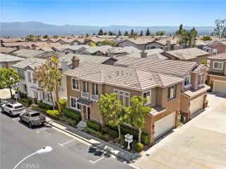 Photo #1: OC25115004 Listing