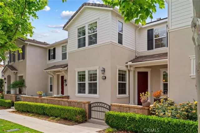 MLS: OC25115092 Condo For Sale