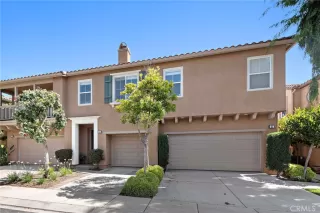 Photo #2: OC25115581 Listing 