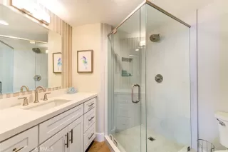 Photo #4: OC25116120 Listing 