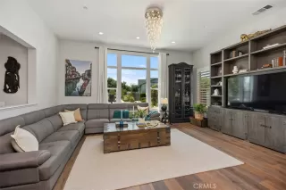 Photo #5: OC25116308 Listing 