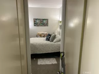 Photo #4: OC25116733 Listing