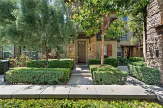 Photo #3: OC25116893 Listing 