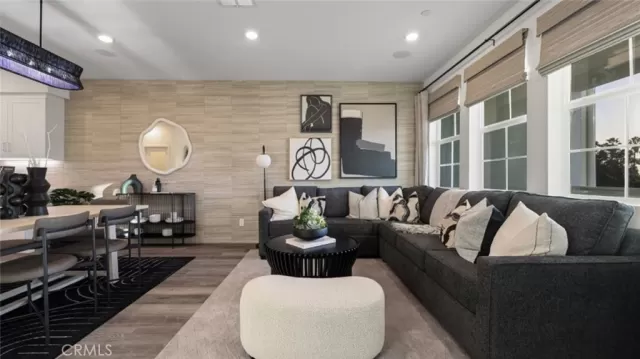 MLS: OC25117064 Condo For Sale