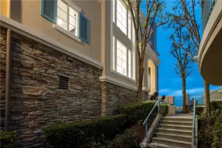 Photo #6: OC25117170 Listing 