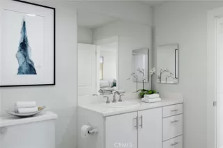 Photo #6: OC25117923 Listing