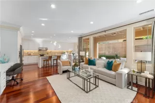 Photo #3: OC25118028 Listing 