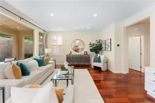 Photo #4: OC25118028 Listing 