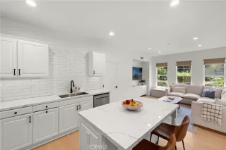 Photo #6: OC25118283 Listing 