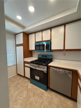 Photo #1: OC25118998 Listing 