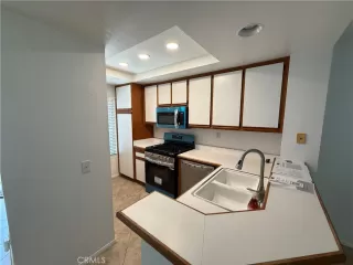 Photo #2: OC25118998 Listing 