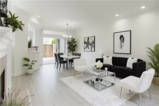 Photo #1: OC25119371 Listing