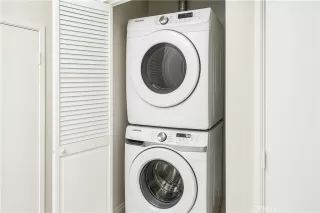 Photo #6: OC25119371 Listing