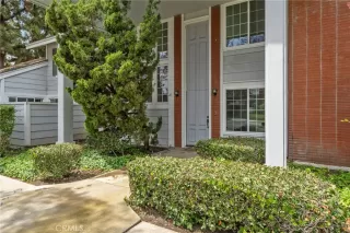 Photo #3: OC25119383 Listing