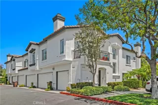 Photo #1: OC25119554 Listing 