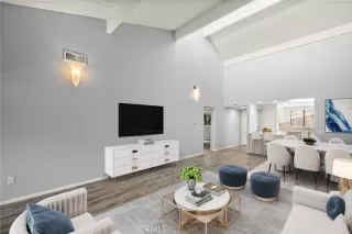 Photo #4: OC25119570 Listing 