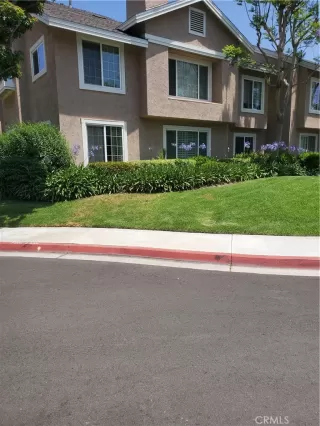 Photo #2: OC25119834 Listing 