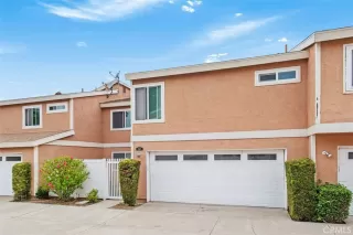 Photo #3: OC25120000 Listing 